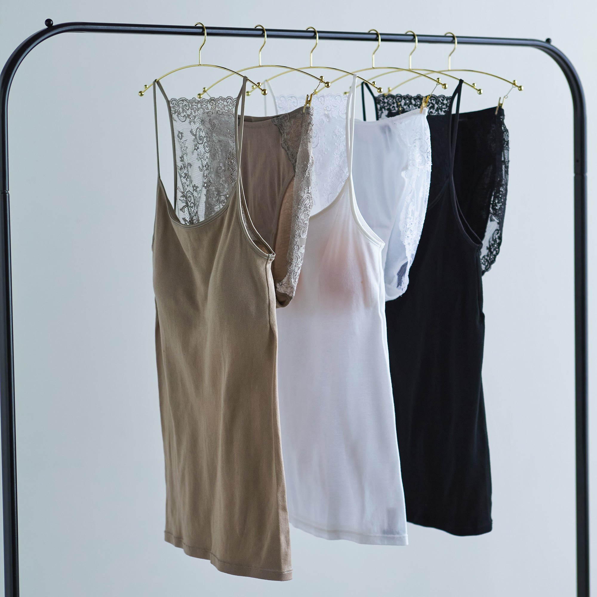 コットンリバーレース パッド付キャミソール