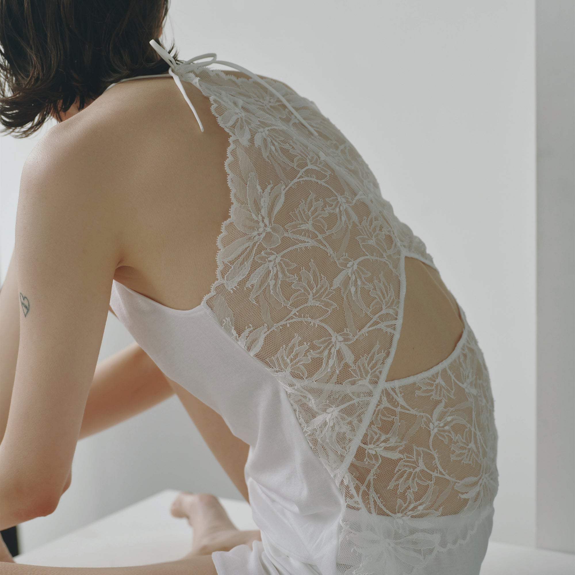 【26SS  Pre-order】100双フライス バックレースキャミソール